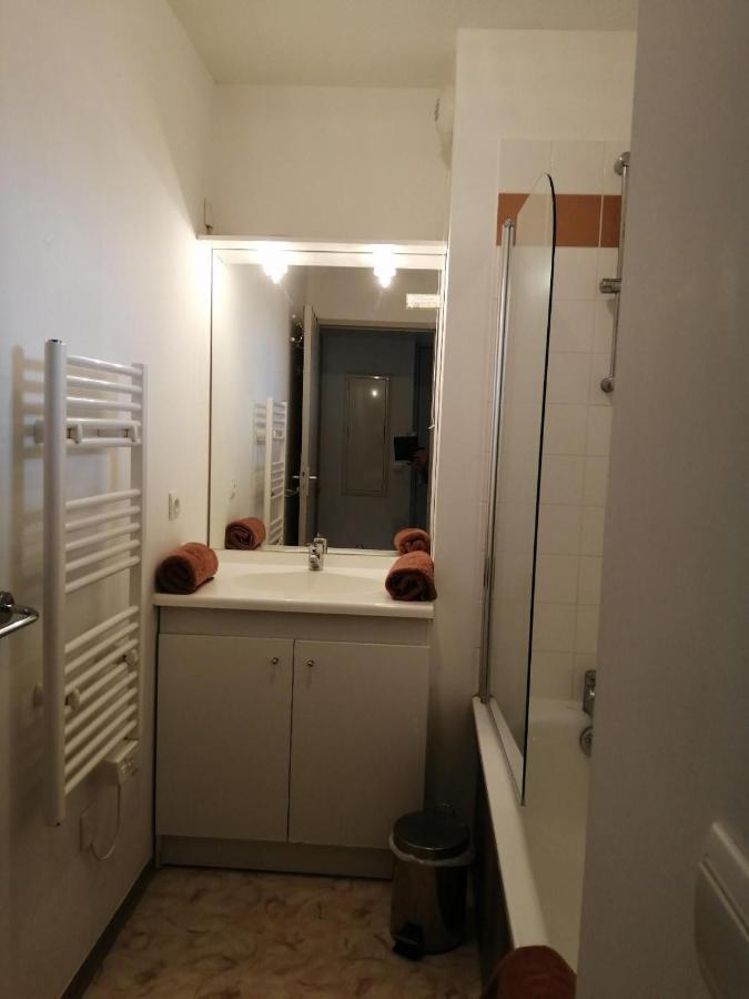 Le Fleur"H"On 11 D'Honfleur, T2 En Residence Avec Piscine, Wifi Et Parking Gratuits Équemauville Buitenkant foto